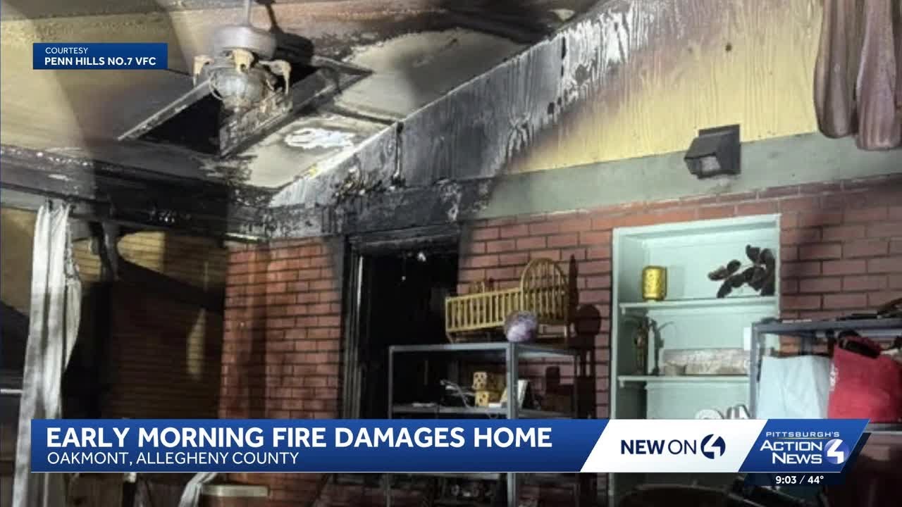 Early morning fire damages Oakmont home - YouTube