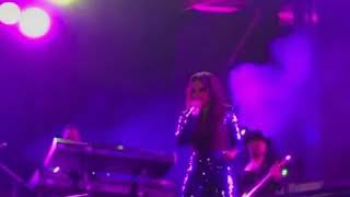 Demi Lovato Give Your Heart  A Break Live Fontainebleau Miami Beach