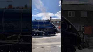 60007 Sir Nigel Gresley reversing into Platform 4 at Grosmont #NYMR