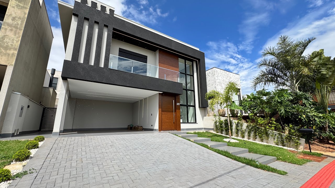 Sobrado Alto Padrão com Fachada Imponente no Condomínio Tangará - Parque Tauá | Londrina/PR