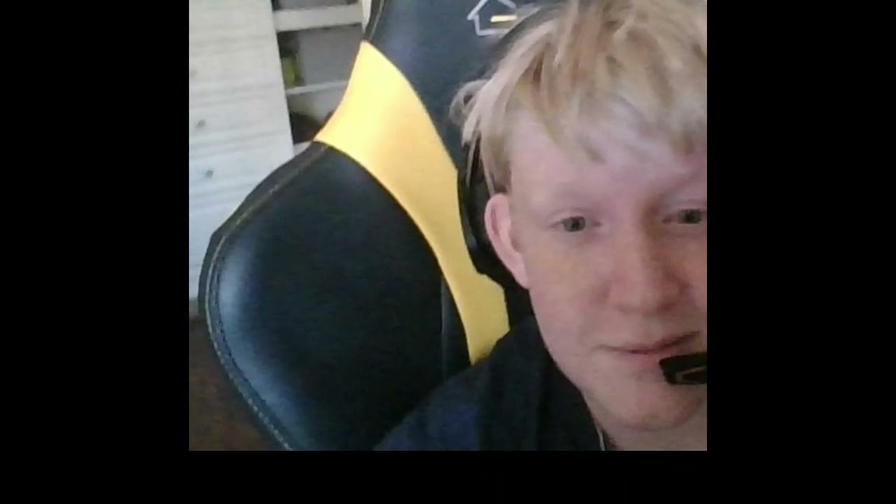 I couldn't get a picture of curran my brother