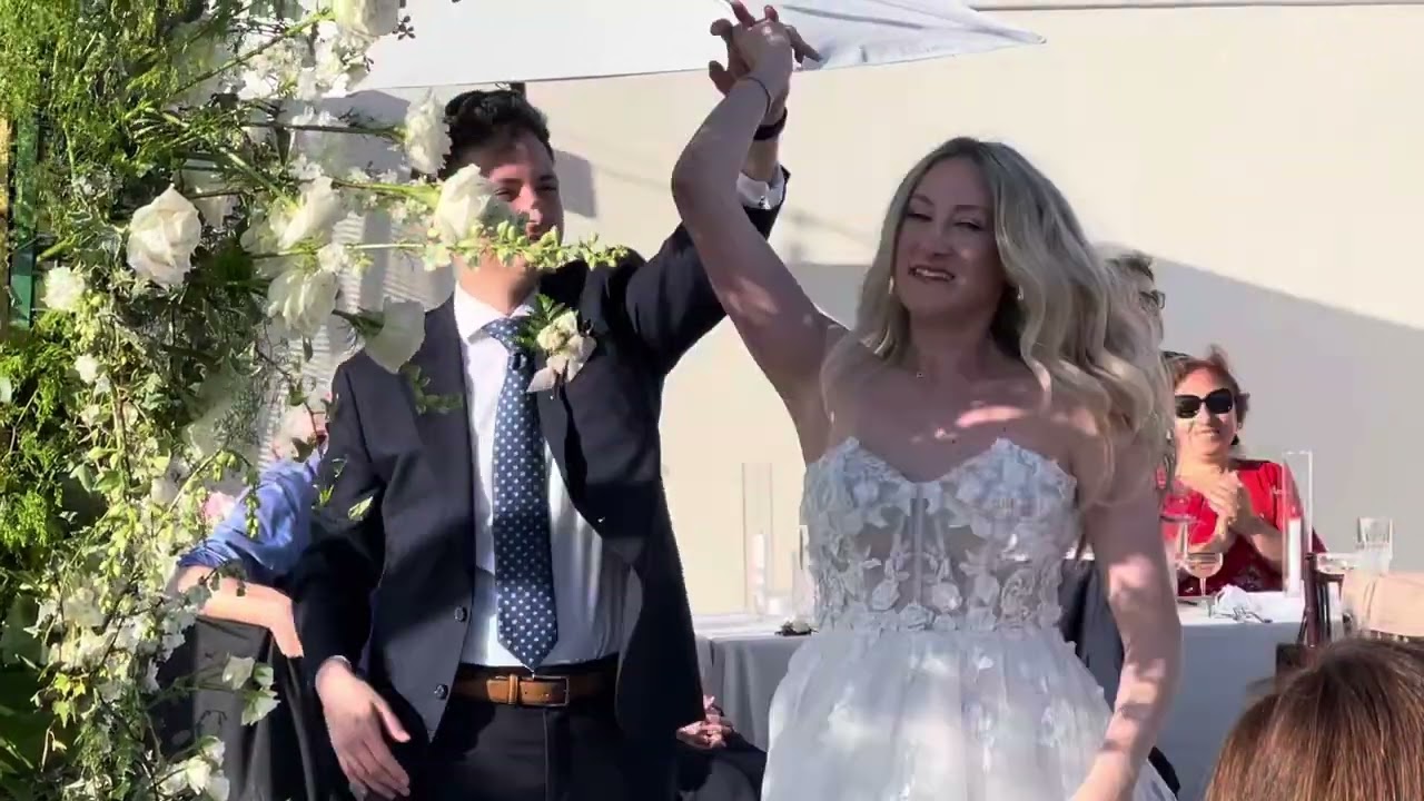 Best Wedding DJ Santa Barbara - Wedding First Dance with Santa Barbara DJ Scott Topper Canary Hotel