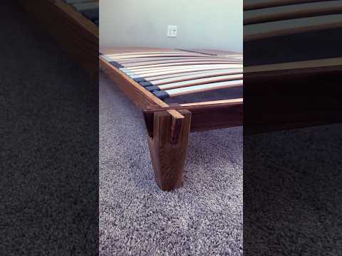 Castle joint bed