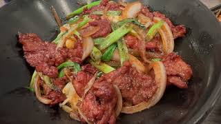 ABA Kids TV goes to Arcadia, California - Oh my!  Beef Brown Sauce Dry Noodle in the USA