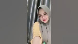 This Beautiful Hijab Girl Will Make You Not Want to Skip the Video!