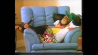 PG Tips monkey's happy christmas Advert (OLD Adverts)