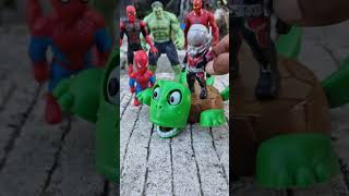 Antman made Spiderman laugh With a Turtle #superhero #marvelhero #spiderman