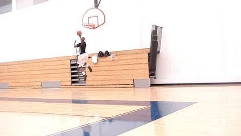 Reverse Up & Under Layup Pt. 1 | Left Weak Hand Layups Drill NBA Workouts Fundamentals | Dre Baldwin