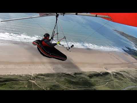 Supine hang gliding full Race harness lonely flight of reflection