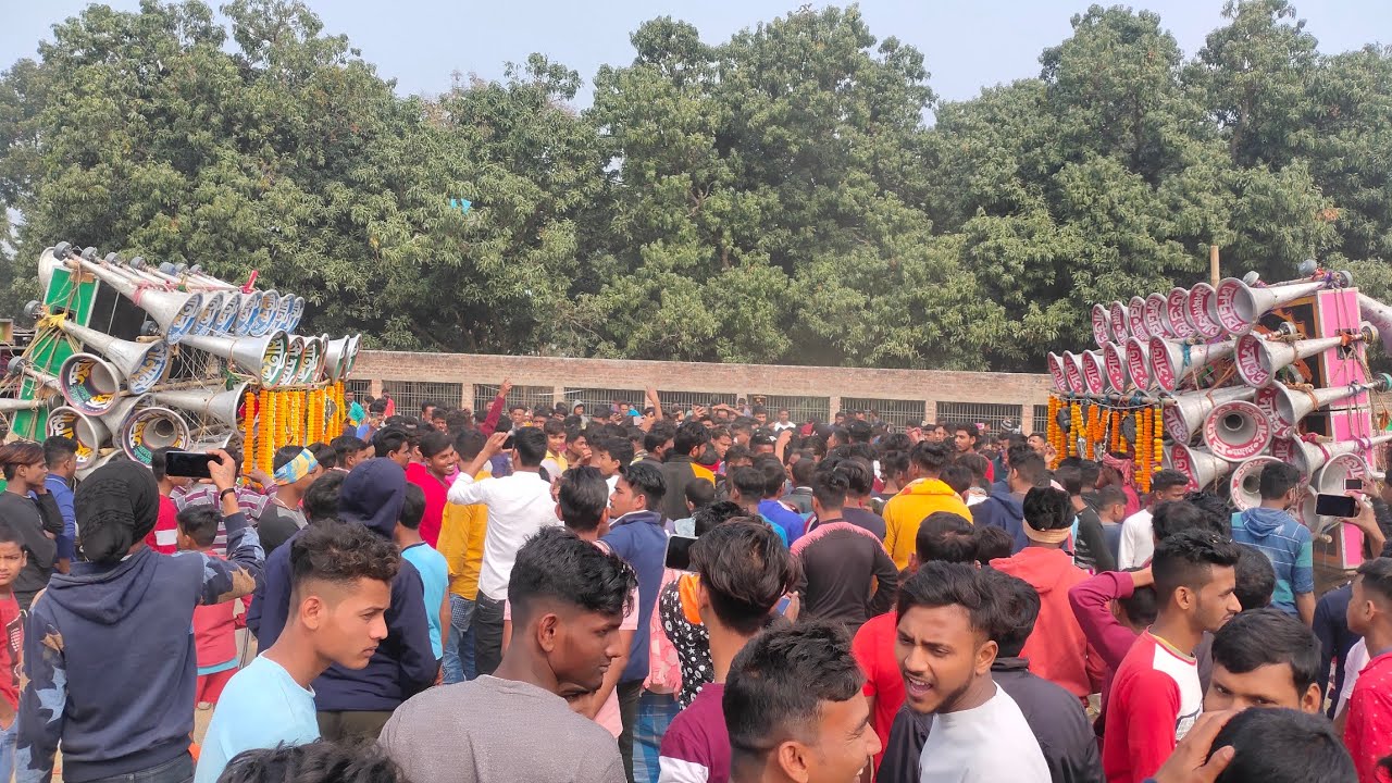 এই মুহূর্তে কম্পিটিশন হয়ে গেলো 📢 মোজাম সাউন্ড Vs সুরবাণী মাইক এটি শান্তিপুর ঠাকুর বাগানের মাঠ