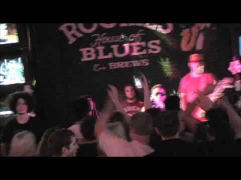 Mean Dinosaur - Fly Away (Live At Rookies Part 6) ...