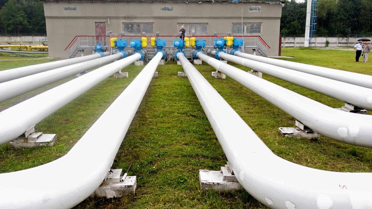 Enbridge and Spectra Energy to Create 8B Energy Company in Announced Tie-up Enbridge and Spectra Energy to Create 8B Energy Company in Announced Tie-up