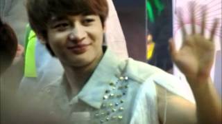 120408 코엑스 셜록 팬싸인회 민호내게봄.Wmv