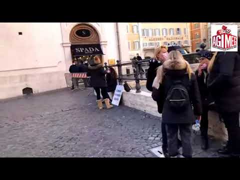 Manifestazione “rosa”: il presidio a Montecitorio