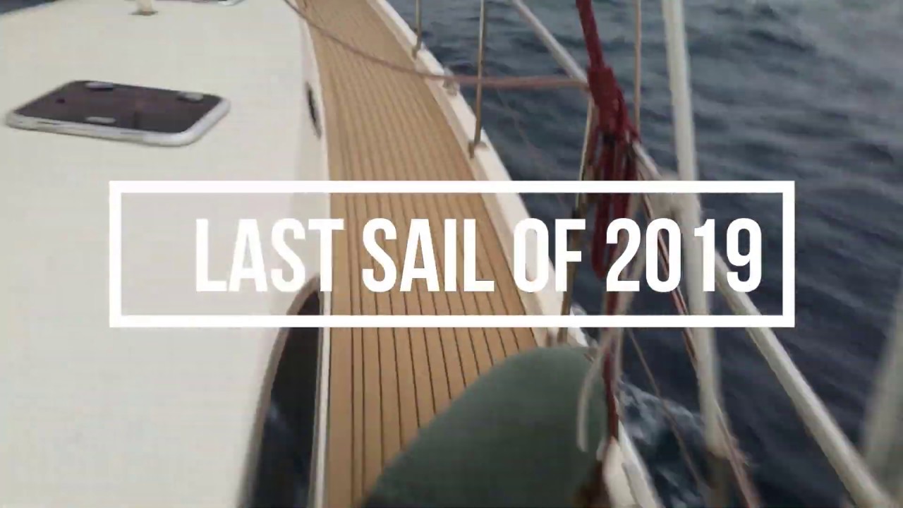 Last sail 2019 with dolphins