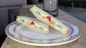 How to make a healthy and yummy Japanese Fruit Sandwich (procedure text) - Rhaznie Maysarrah K 8F