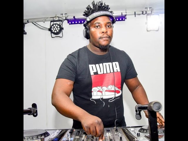 Loxion Deep - Sunday Best (Loxion Deep's Love Affair Stroke)