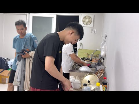Cháu Toàn Đẹp  Trai Về Nấu Cơm Cho Bố và Bá  Nguyệt