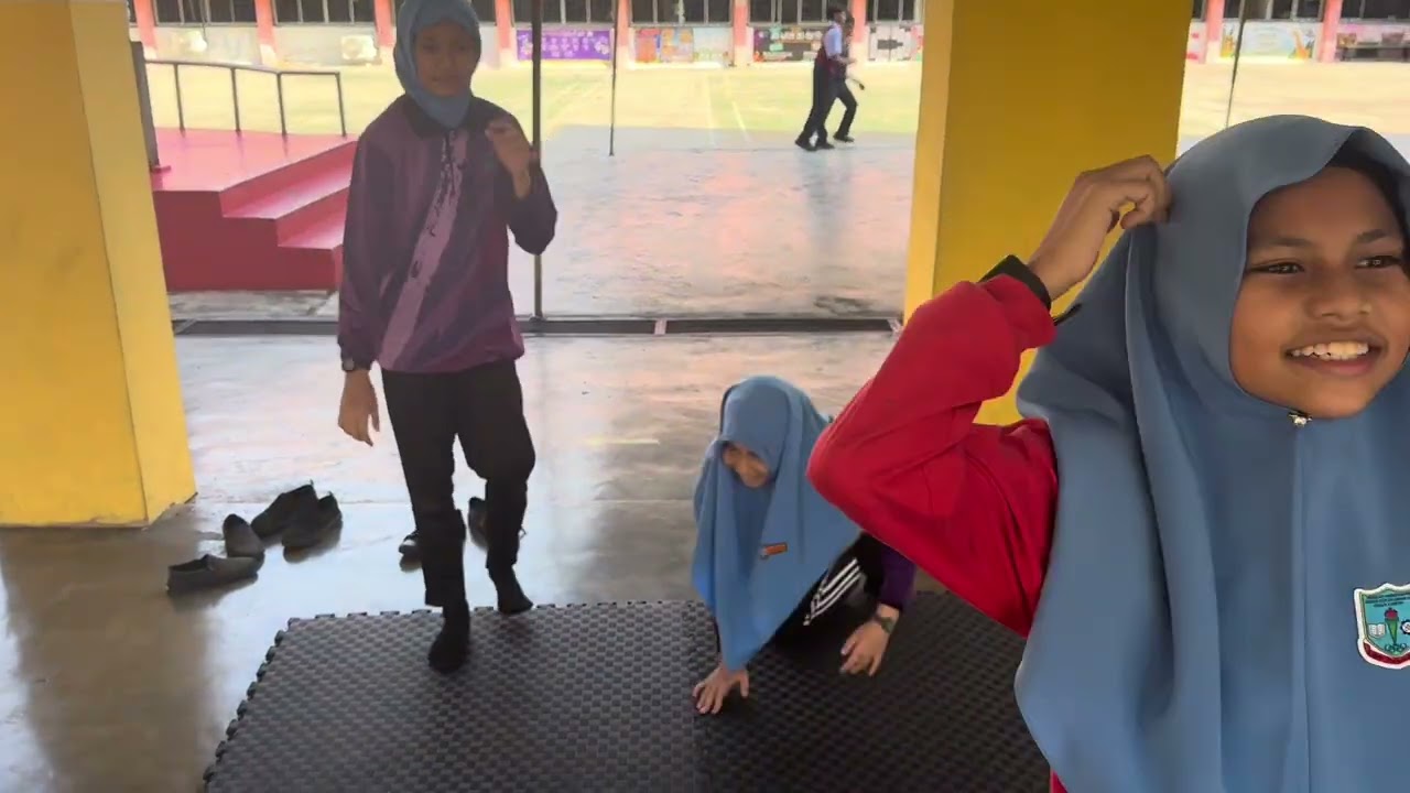 PJ Tahun 6 : Guling 3 Serangkai