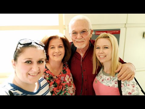 Strangers pay for Brownsburg couple's meal, so they pay it forward