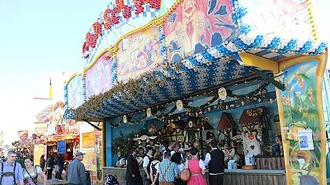 "Gaudi-Schtzen" auf dem Oktoberfest (Robert Eckl. ...