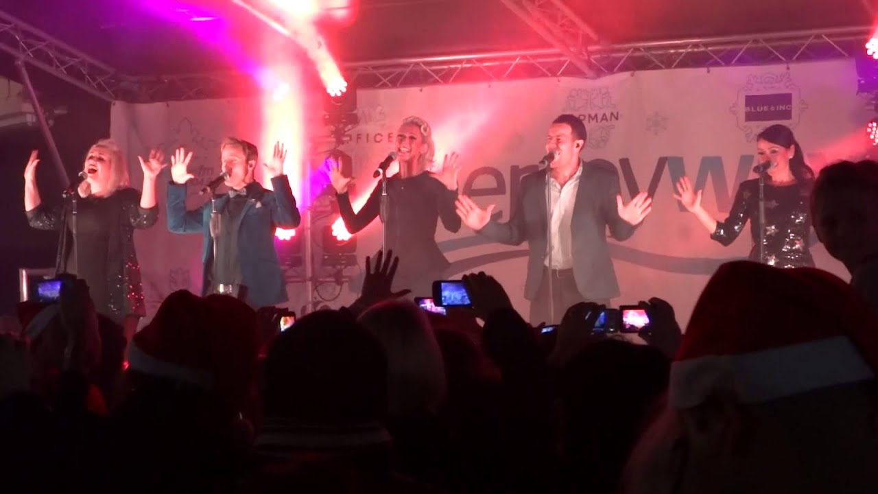 Steps Light Up The World Merseyway, Stockport (14/11/12) YouTube