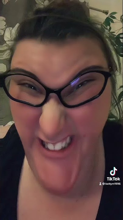 Not Here Kitten Whiskers Shrek Time Warp Tiktok - YouTube