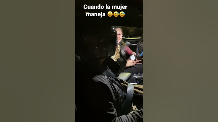 Cuando la mujer maneja . El carro 😳😳🚘