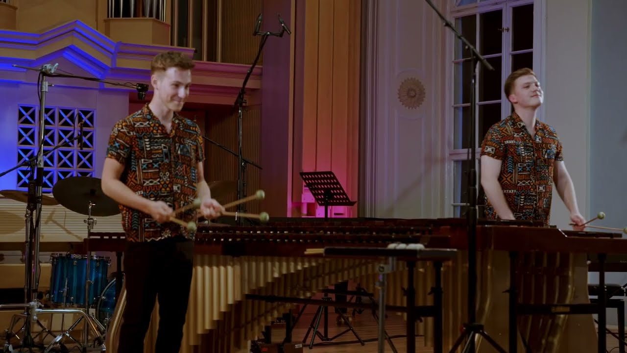 Octabones by Adi Morag - Vít Rafael Matyska, Filip Kuchárik