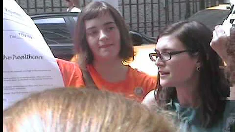 isabel macdonald @ abc news in [june] 2009