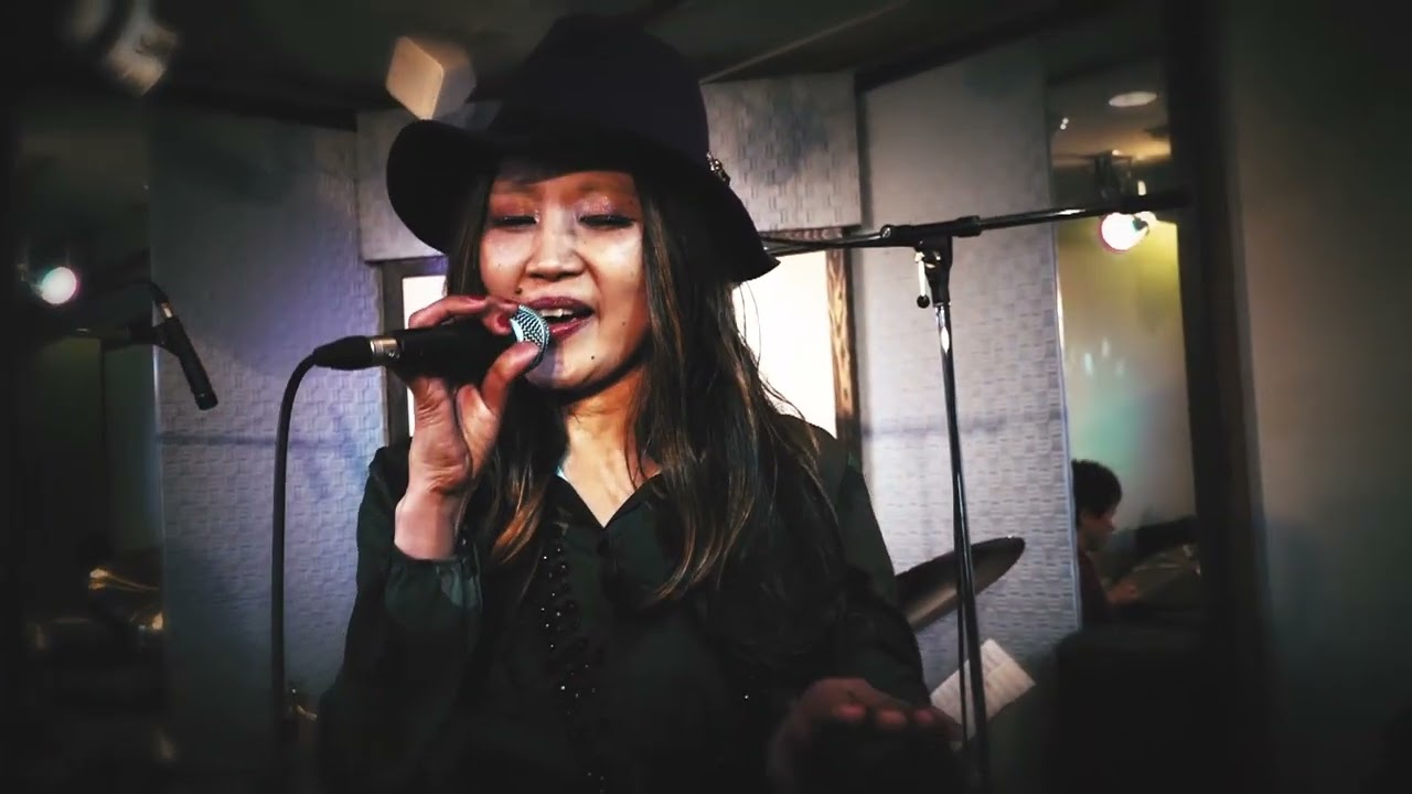 ブラックマジックウーマン Black Magic Woman