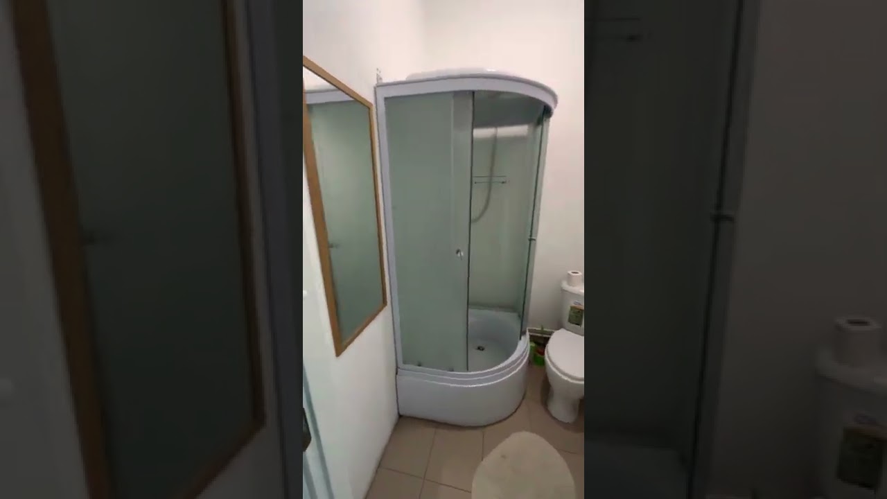 Адрес метро Петроградская.