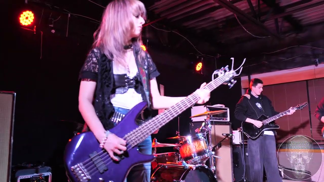 Our Lady of Burning Thorns // Bungalow // 01.09.26