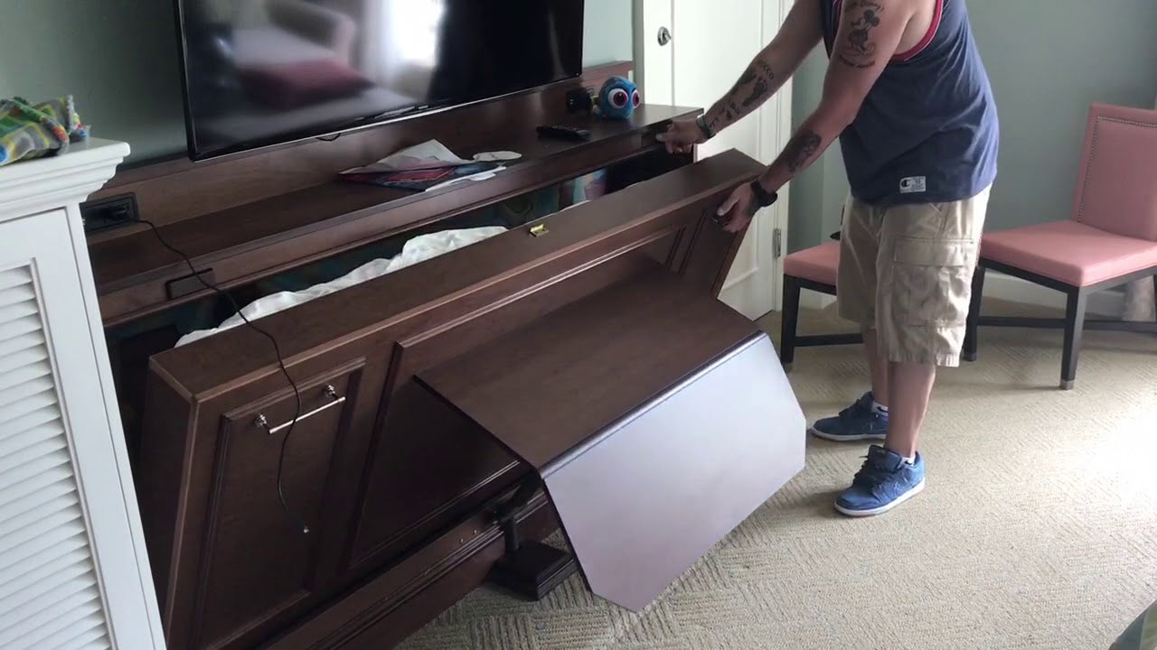 Murphy bed at Disney's BoardWalk Inn villas YouTube