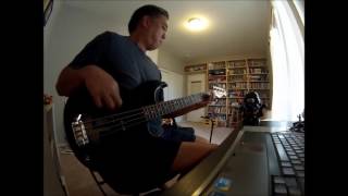 Video thumbnail of ""It's Christmas- Medley" (Chris Tomlin) Bass Cover"