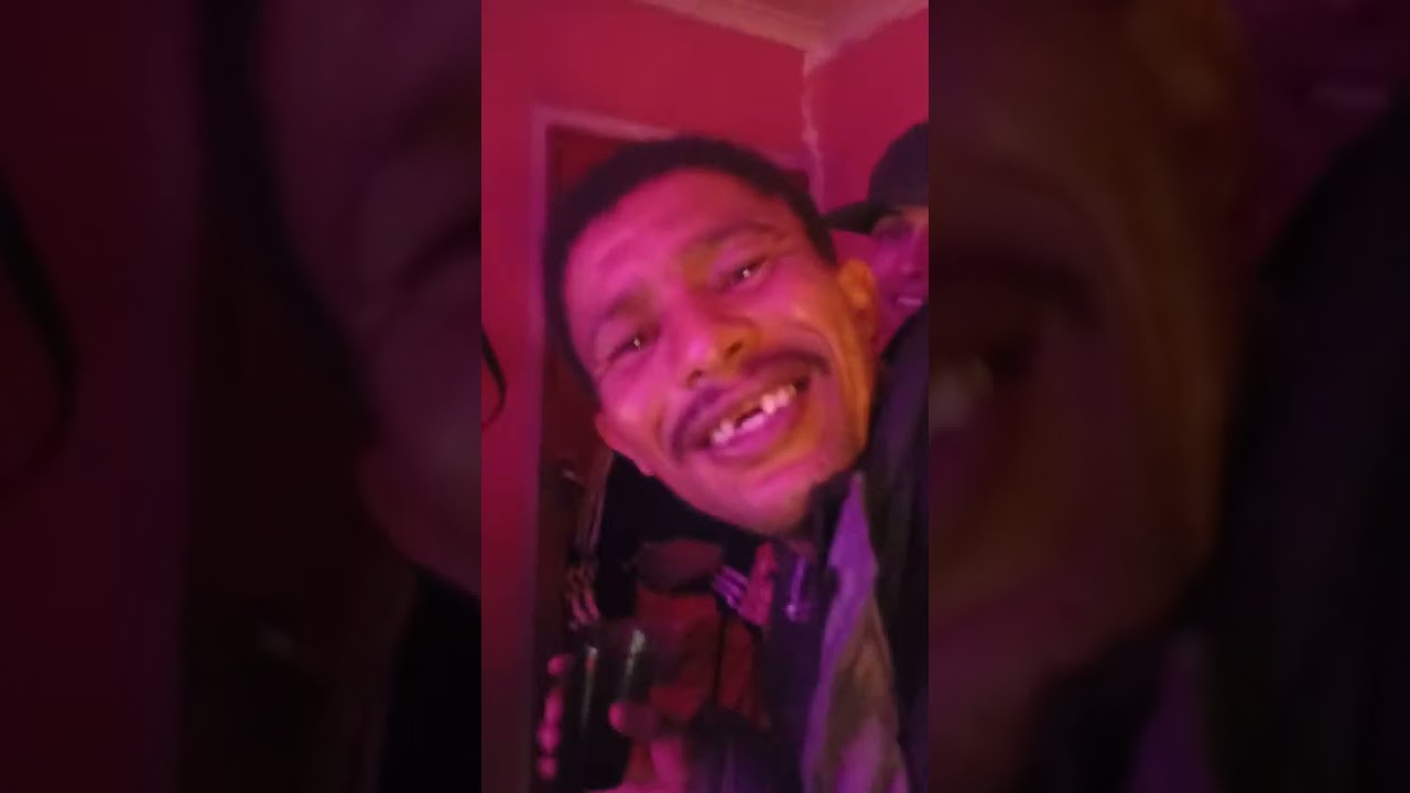 Jack D Novan vs Rennie Boy