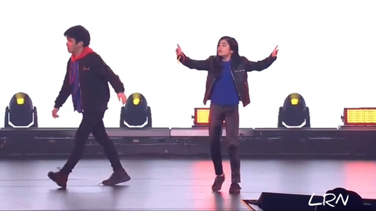 RANZ AND NIANA Dance at VidCon US 2018 | So Litt 🔥🔥
