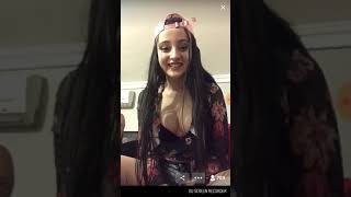 Melek Özçağan Sütyeni Çıkartı Periscope İfşa 18