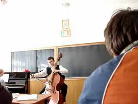 17 years old - MIHAILESCU ANDREI-Bach- Cello Sonat...