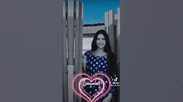 غمازتين لو تغيب شوي عن عيني احن 