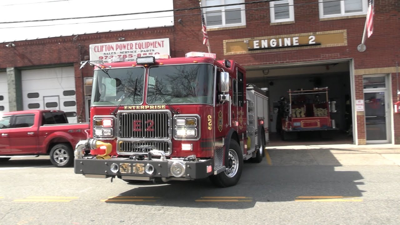Little Falls, NJ Fire Department Engine 2 Responding
