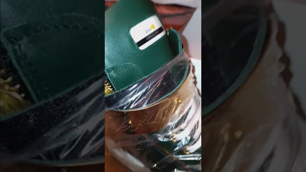 2PAC SNEAKERS OFFICIAL TRIBUTE TO THE KING OF HIP HOP THE GREATEST MUSIC ARTIST OF OUR ERA AND TIME✊