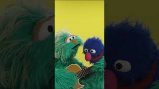 How To Play An Instrument With Grover And Rosita! #Sesamestreet