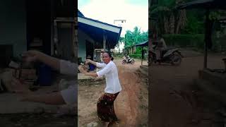 Download Lagu #dangdut #hiburansegar #popular #duet #musikhiburan #beranda #dance #hiburanrakya #masukberanda MP3