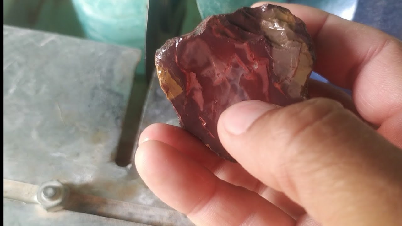 Veja como lapidar pedras com politriz