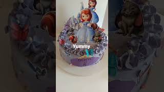 Sofia simple cake decoration