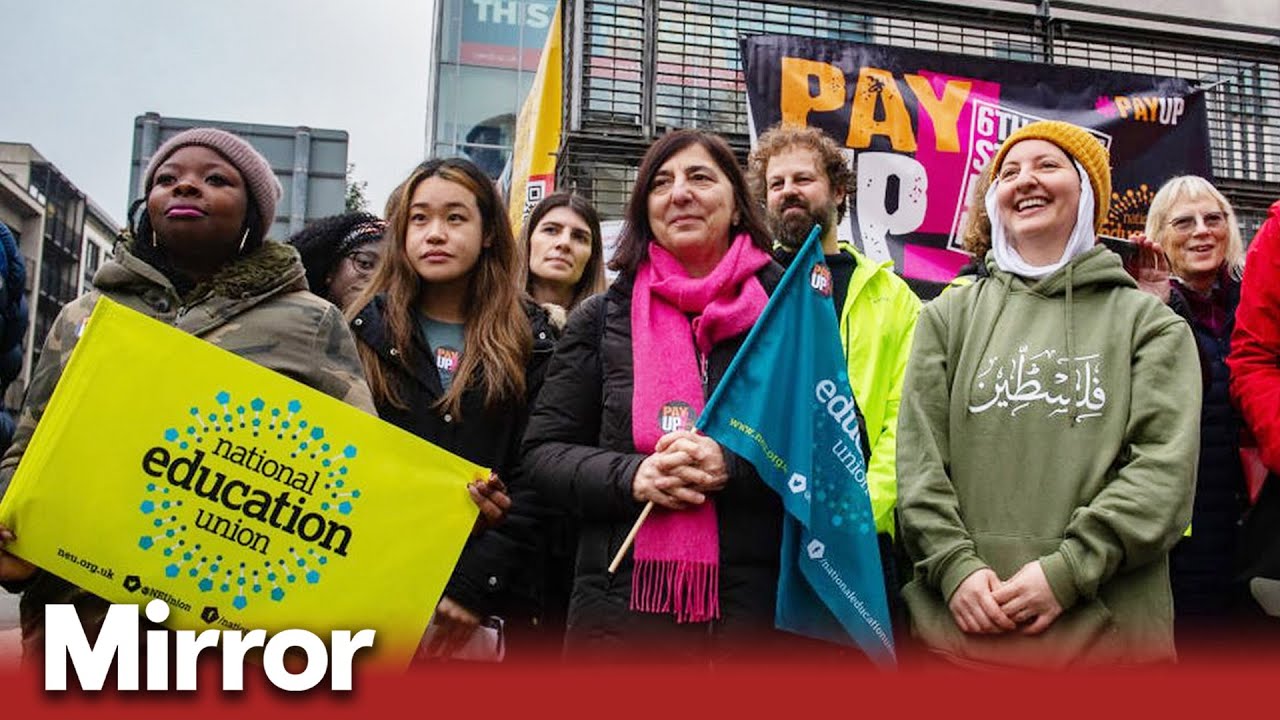 Teachers and nurses announce new strike action