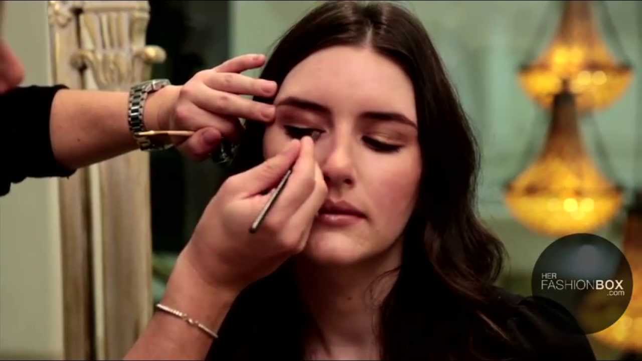 HOW TO: Gel Eyeliner with Tobi Henney