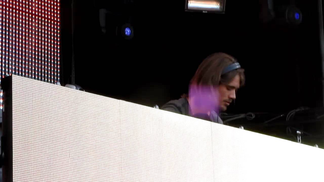 MICHAEL CALFAN 2 @ INOX PARK 3