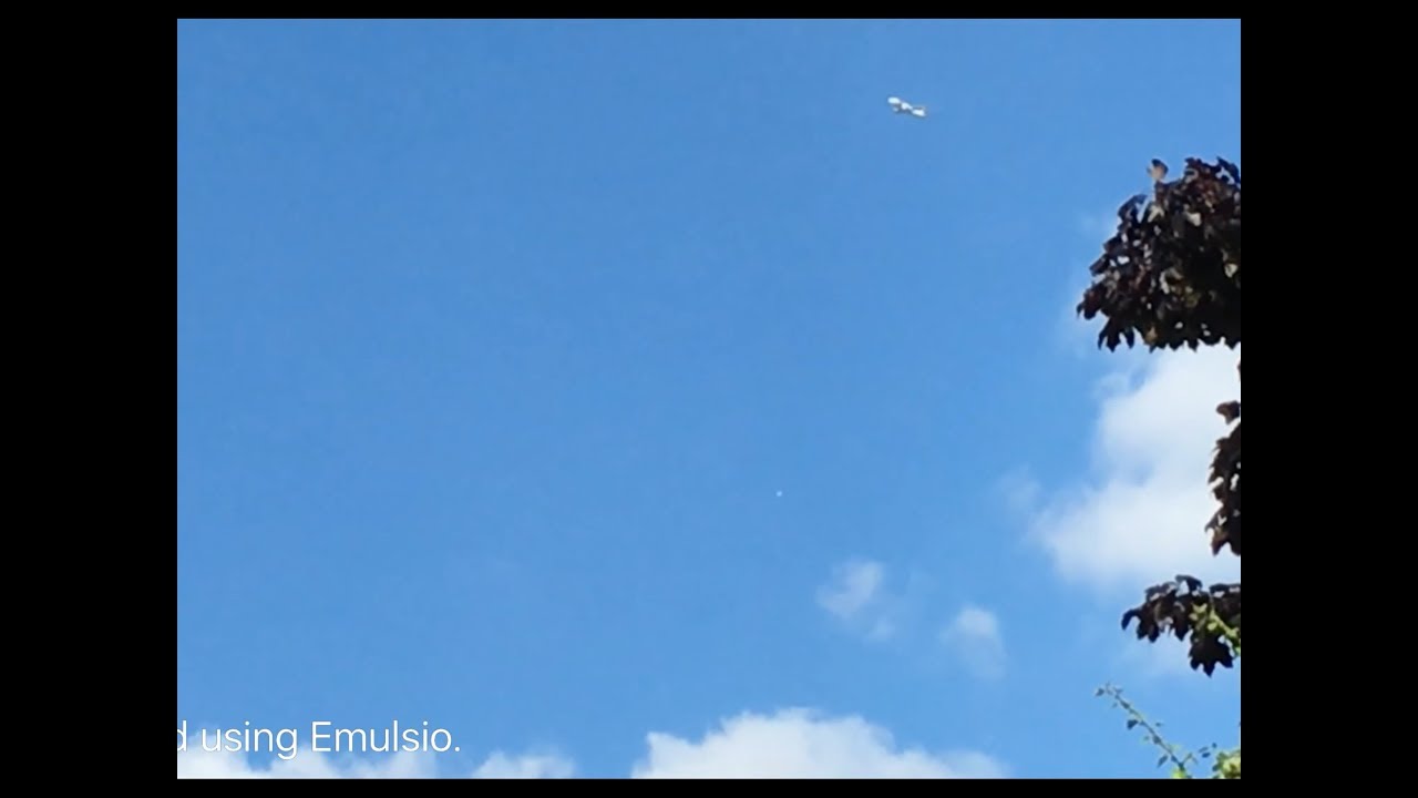 White shiny ORB UFO sighting above London, UK in broad daylight 2 July 2017